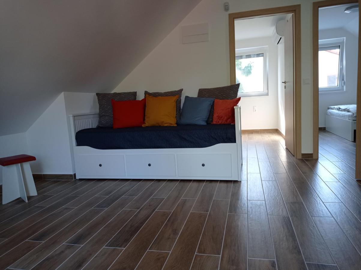 Relax Apartment Fonyód エクステリア 写真