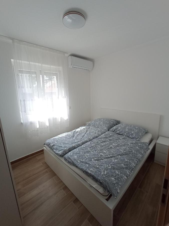 Relax Apartment Fonyód エクステリア 写真